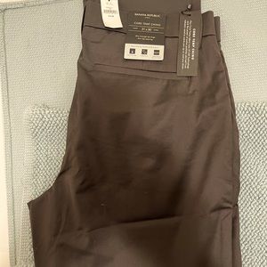 NWT Banana Republic Flint Gray Core Temp Chinos 31x30